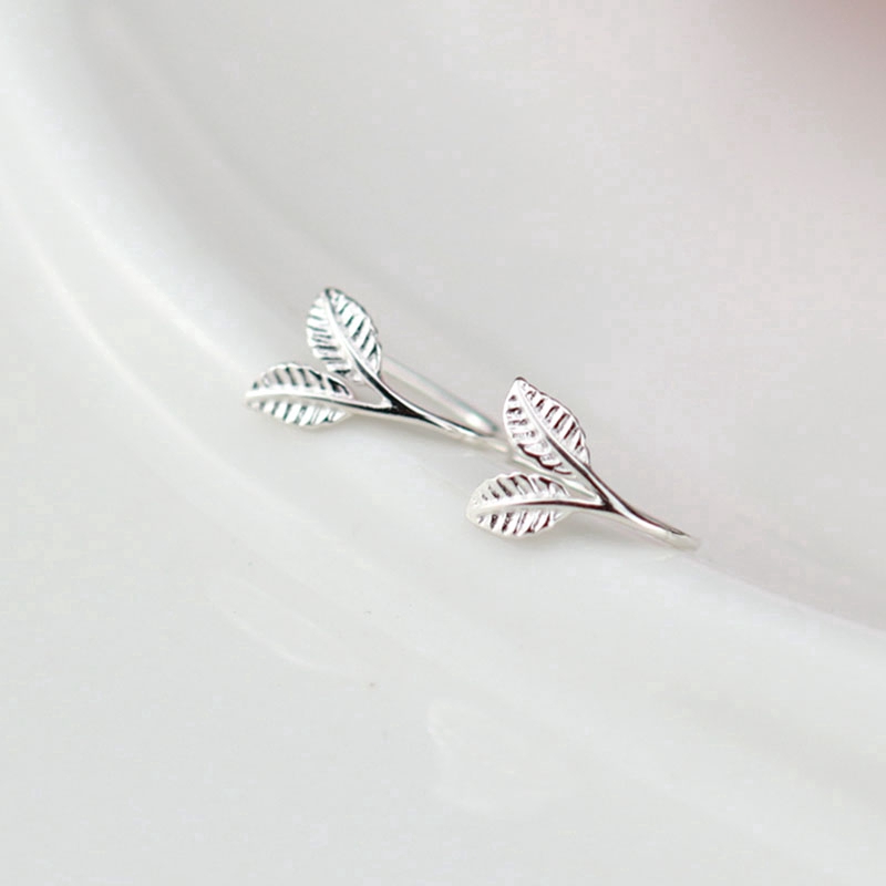Meninggalkan Anting Perak Silver Hook Earrings Korea Simple Leaves Clip Earring Matel for Women Cute Jewelry Gifts