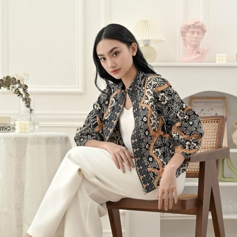 Size Jumbo : Jaket Bomber Batik / Jaket Batik Wanita /Outer Batik-Brown