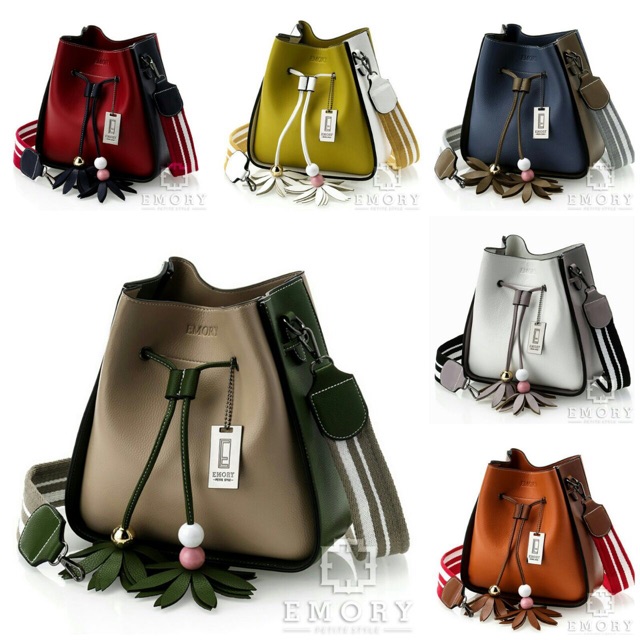 

NEW COLLECTION