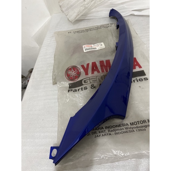 Sambungan alas body Box Cover Body belakang bawah KANAN YAMAHA Fino Fi injeksi Biru ORIGINAL 1YD-F83