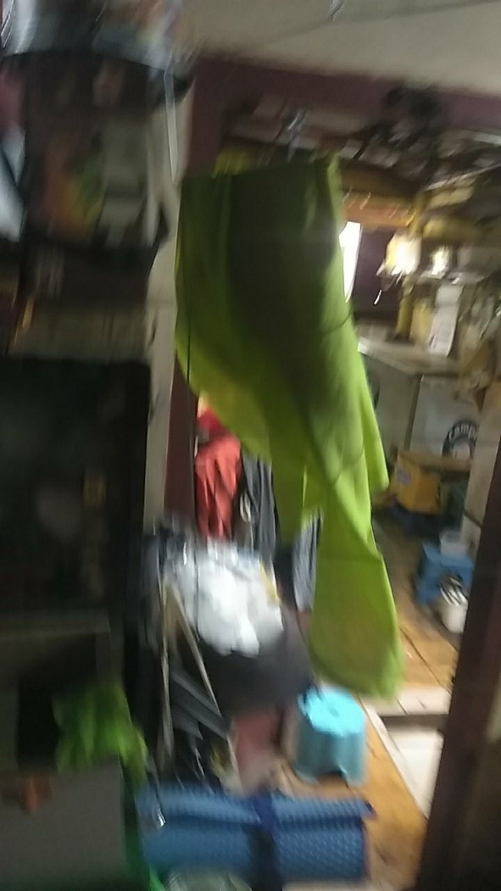 Hanger Jilbab Krom