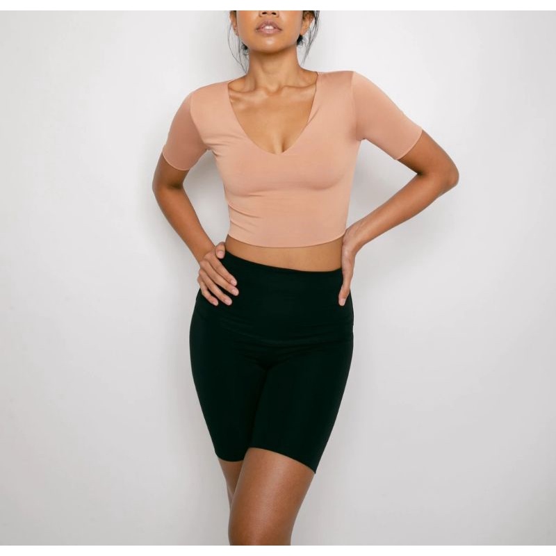 KURVE CROP TOP