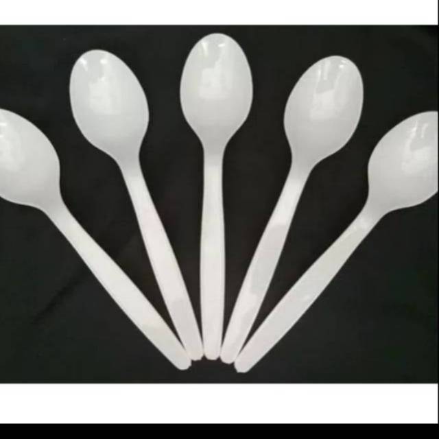 sendok plastik panjang putih susu