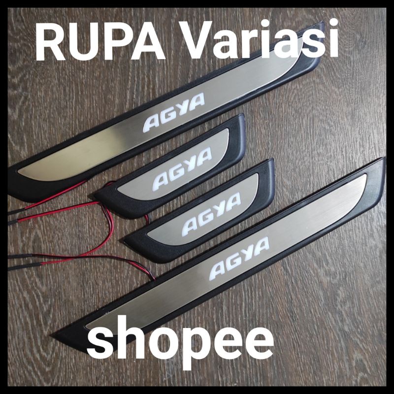 sill plate  silplate pijakan injakan samping pintu toyota agya / wigo lampu led biru