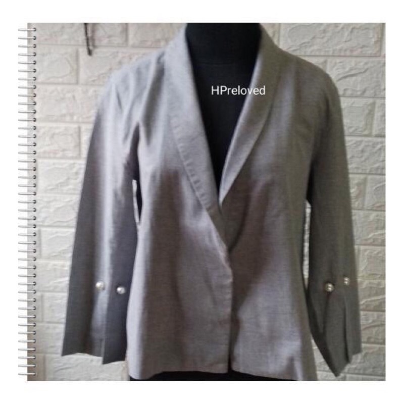 Preloved The executive Blazer wanita