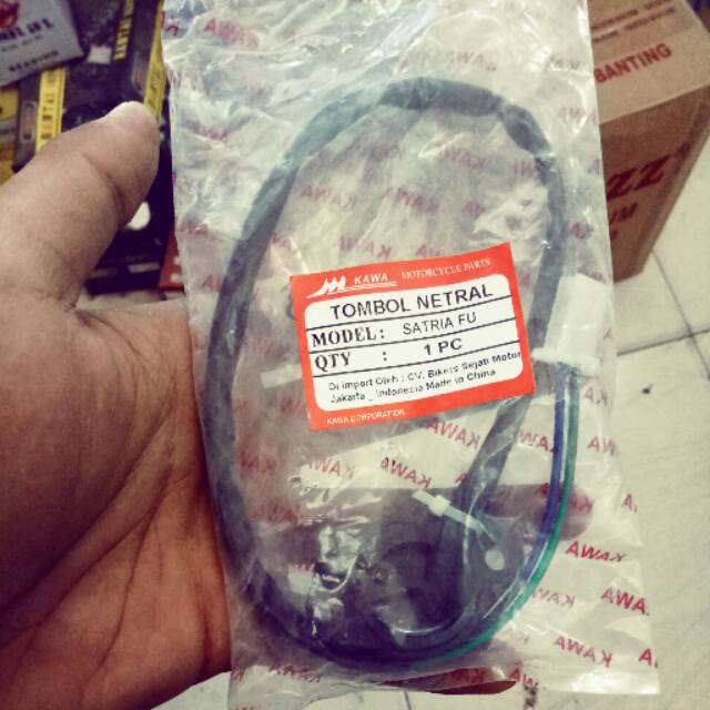 Tombol Netral SATRIA FU