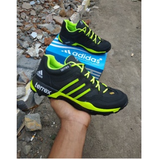 adidas terrex 12