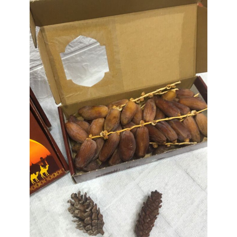 

Kurma Tangkai Tunisia Mina 500 gram