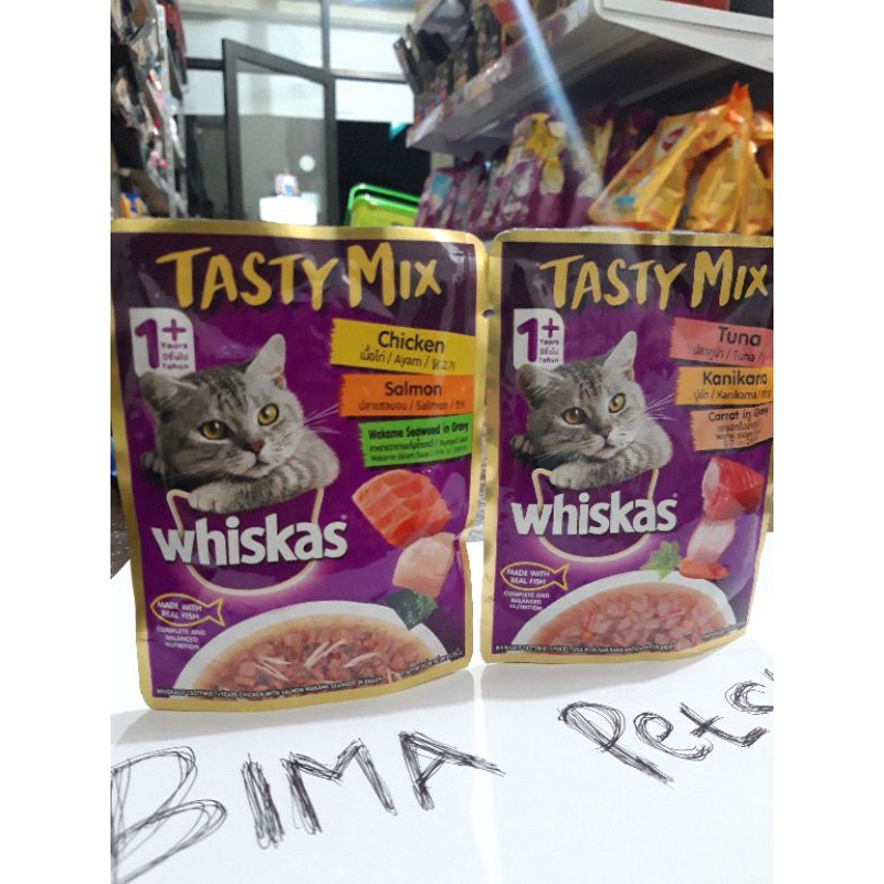 Whiskas tasty mix / makanan kucing whiskas tasty mix adult