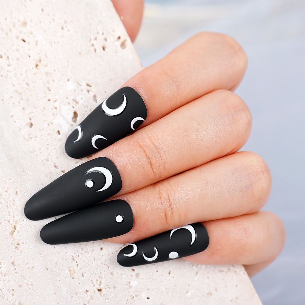 Stiker Kuku Motif Bulan Sabit Warna Hitam Dan Putih Untuk Dekorasi Nail Art