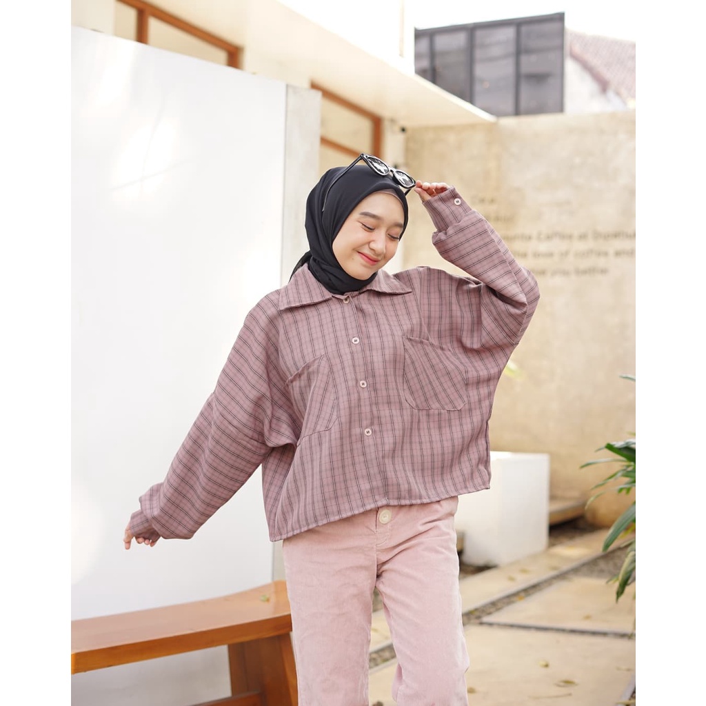 Kemeja Perempuan Korean Style Terbaru Neva Shirt Bahan Zara Acrilic