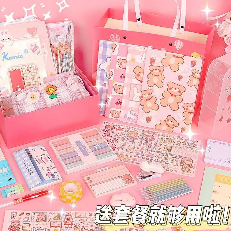 

[BACA DESKRIPSI] SURPRISE BOX STATIONERY DECO STICKER STIKER HIAS PHOTOCARD MEMO NOTEPAD MYSTERY BOX ALAT TULIS STIKER FnC /Pasti dikirim