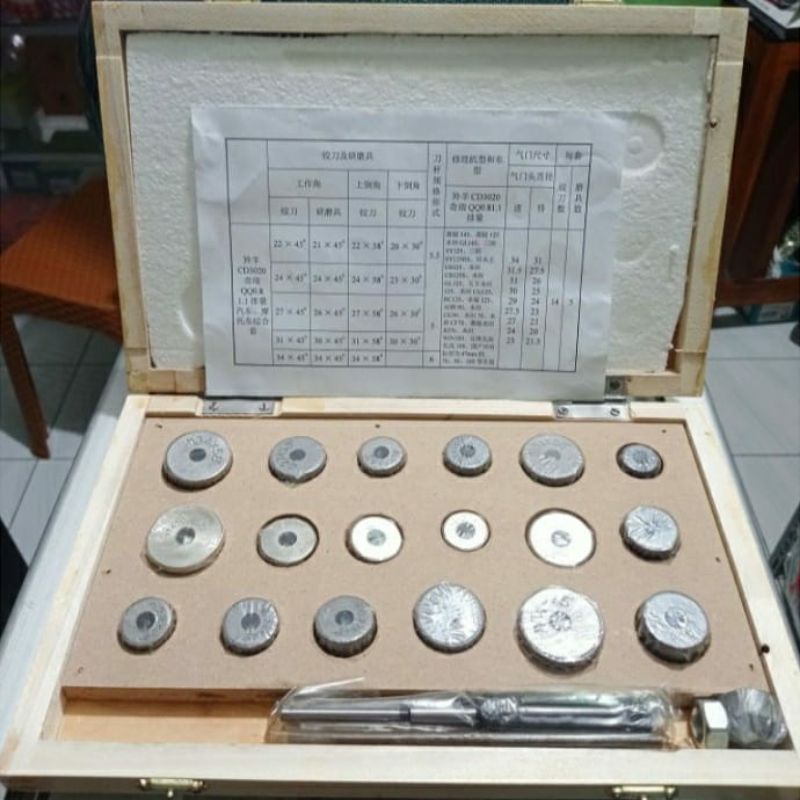 Alat Sitting Klep Cuter Valve Kayu Ukuran Besar 22 Sampai 34MM