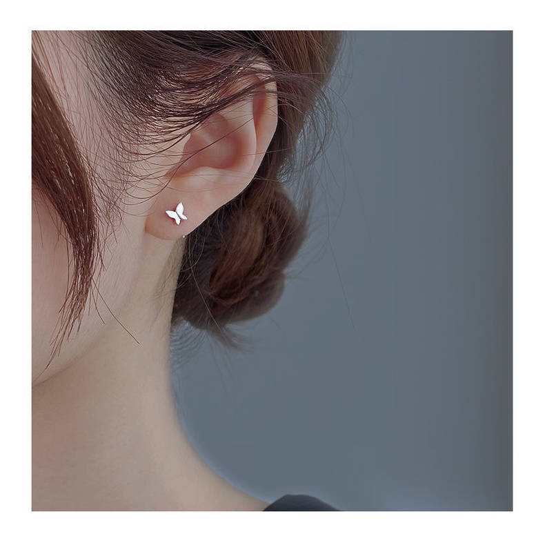 INS Fashion Trend Butterfly Earrings Female 2021 New Korean Temperament Simple and Versatile Earrings Design Sense Accessories Jewelry Gifts