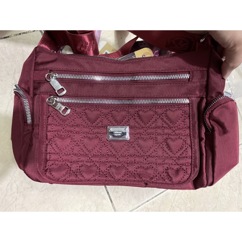 Tas selempang wanita Tas Wanita Tas Chibao 8896-22 Bahan Kanvas size 29x22x10 cm. Chibao Import Chibao Ori Tas Chibao Best Seller Terbaru bisa bayar ditempat.!!!