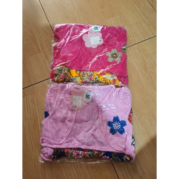 Baju Anak perempuan /Jumsuit pendek 1 tahunan