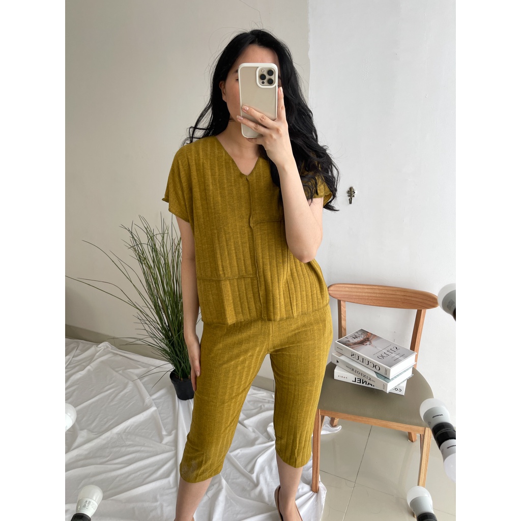 Luvanichouse - Montreal Topbottom Set-mustardlist