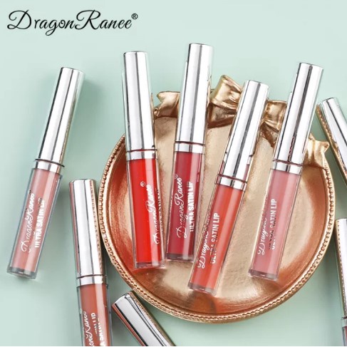 DRAGON RANEE Lipstik Smooth Matte Lipstick Brightens and moisturizes the lips TD003