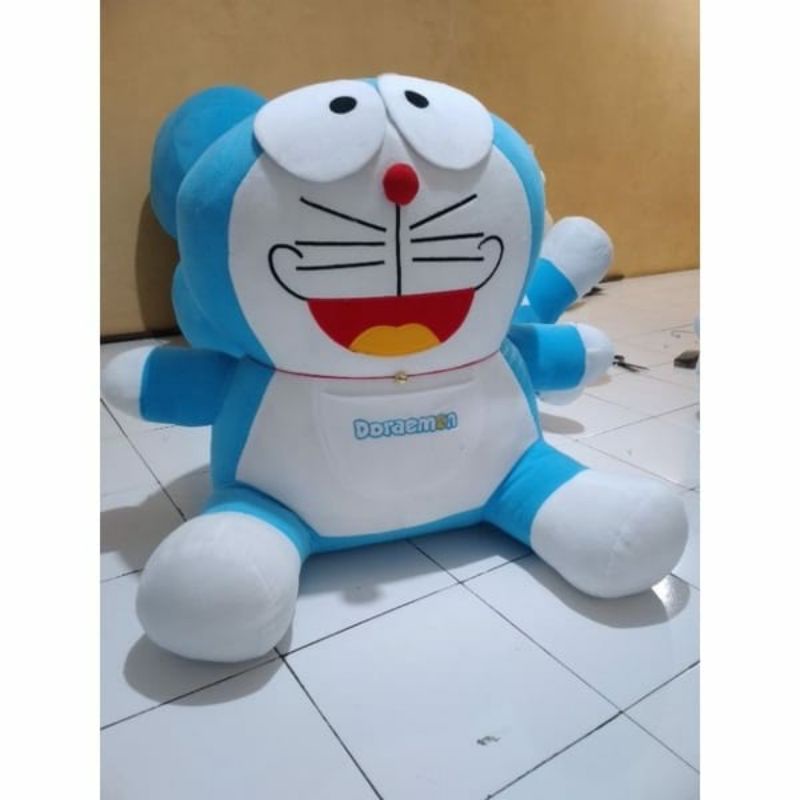 Boneka Doremon super jumbo SPJ