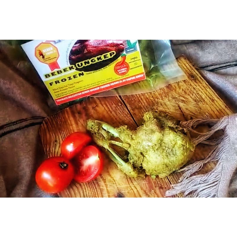 

BEBEK FROZEN/ BEBEK UNGKEP FROZEN/ BUMBU KUNING SETENGAH EKOR (4 POTONG/PCS)