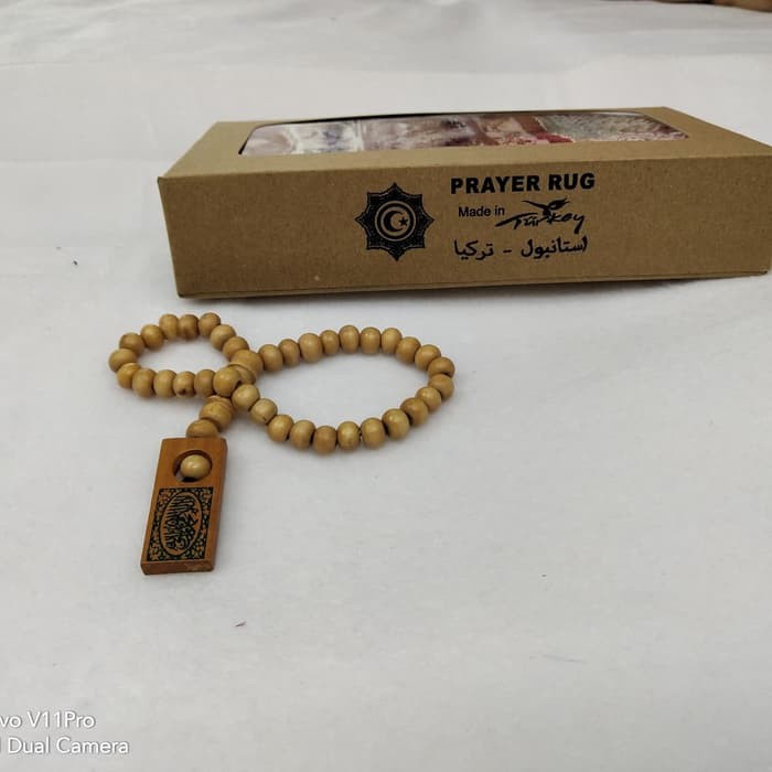 sajadah muka panjang plus box plus tasbih kayu 33 sovenir