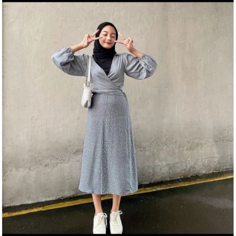 Safira Polka Set' SET BLOUSE DAN ROK' BAJU SETELAN WANITA' SETELAN PANTAI