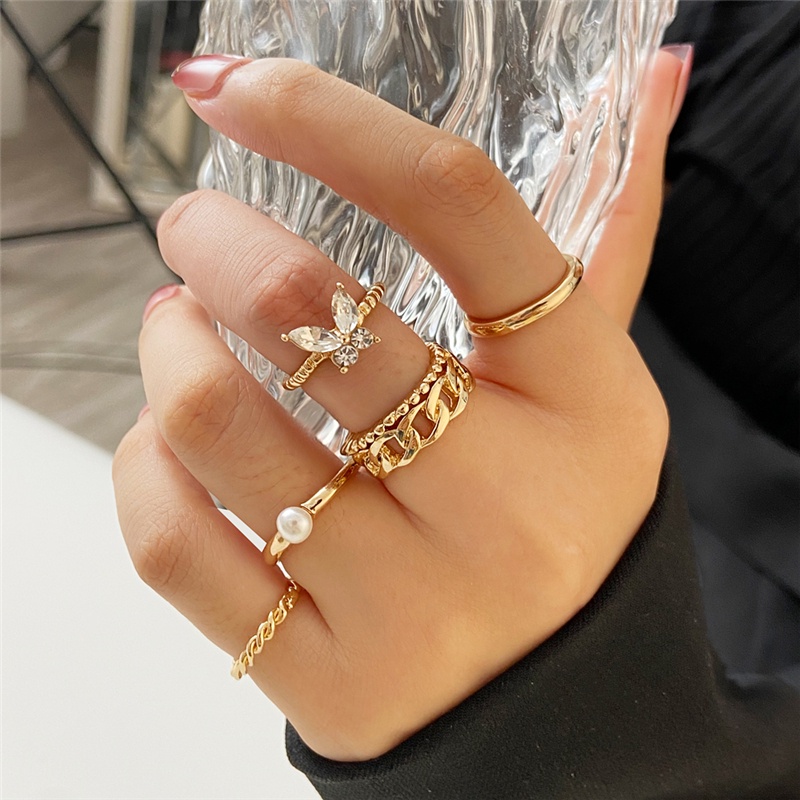 AY(CN) Korean Jewelry Pearl Diamond Ring Set Fashion Butterfly Gold Silver Chain Finger Rings Women Accessories Gift