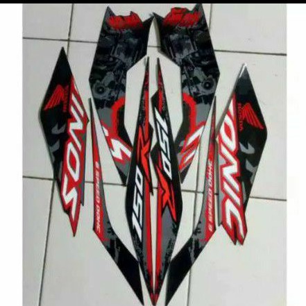 Ready Stock Striping stiker HONDA SONIC 150RS th 2019 hitam doff