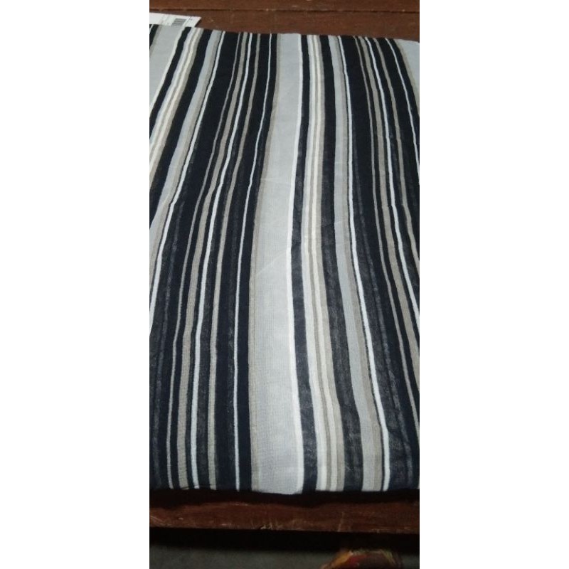 Kain chiffon salur 500 g