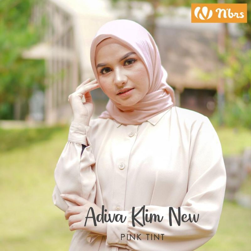 Kerudung Segiempat Nibras