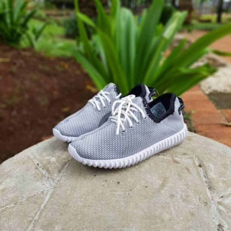 Sepatu Basket KuliahAdidas Yeezy Kids / Sepatu Anak / Baby / Laki-laki Perempuan / v Yezzy
