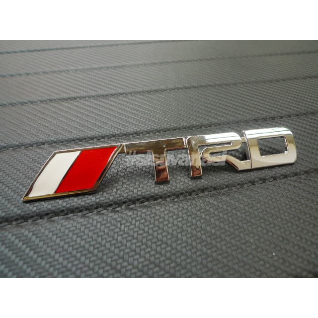 Emblem Grill TRD