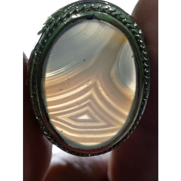 natural akik motif kantong semar antik