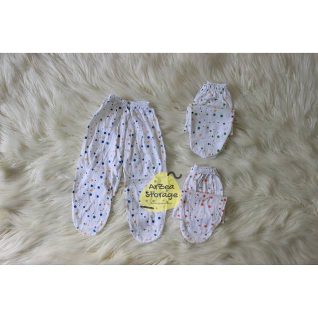 6 pcs celana panjang tutup kaki bayi polkadot putih