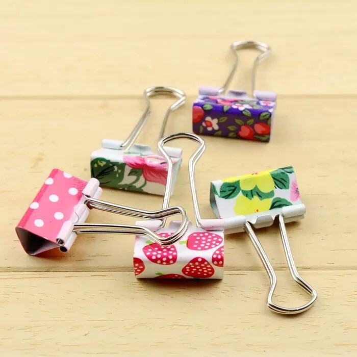 

PROMO TERLARIS Penjepit Kertas / Klip Kertas Bermotif 2,5 cm