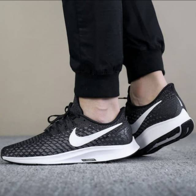 zoom pegasus 35 black