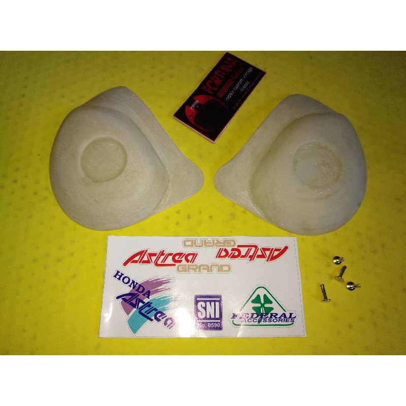 Kupingan helm astrea kop helm astrea