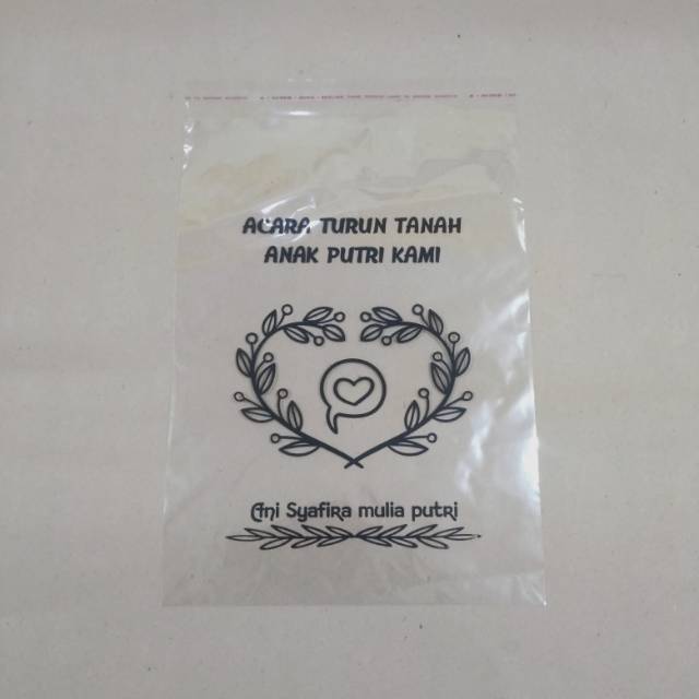 

Sablon Plastik Opp / Perekat / Seal Ukuran 12 x 12 Cetak Desain Sendiri