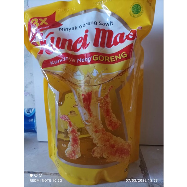 

minyak goreng kuncimas 2 liter exp 2024 ready stok. seuai etalase