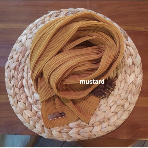 Pashmina plisket FULL ceruty armany (GROSIR) /Pashmina plisket ceruty bebydoll premium/hijab premium-mustard