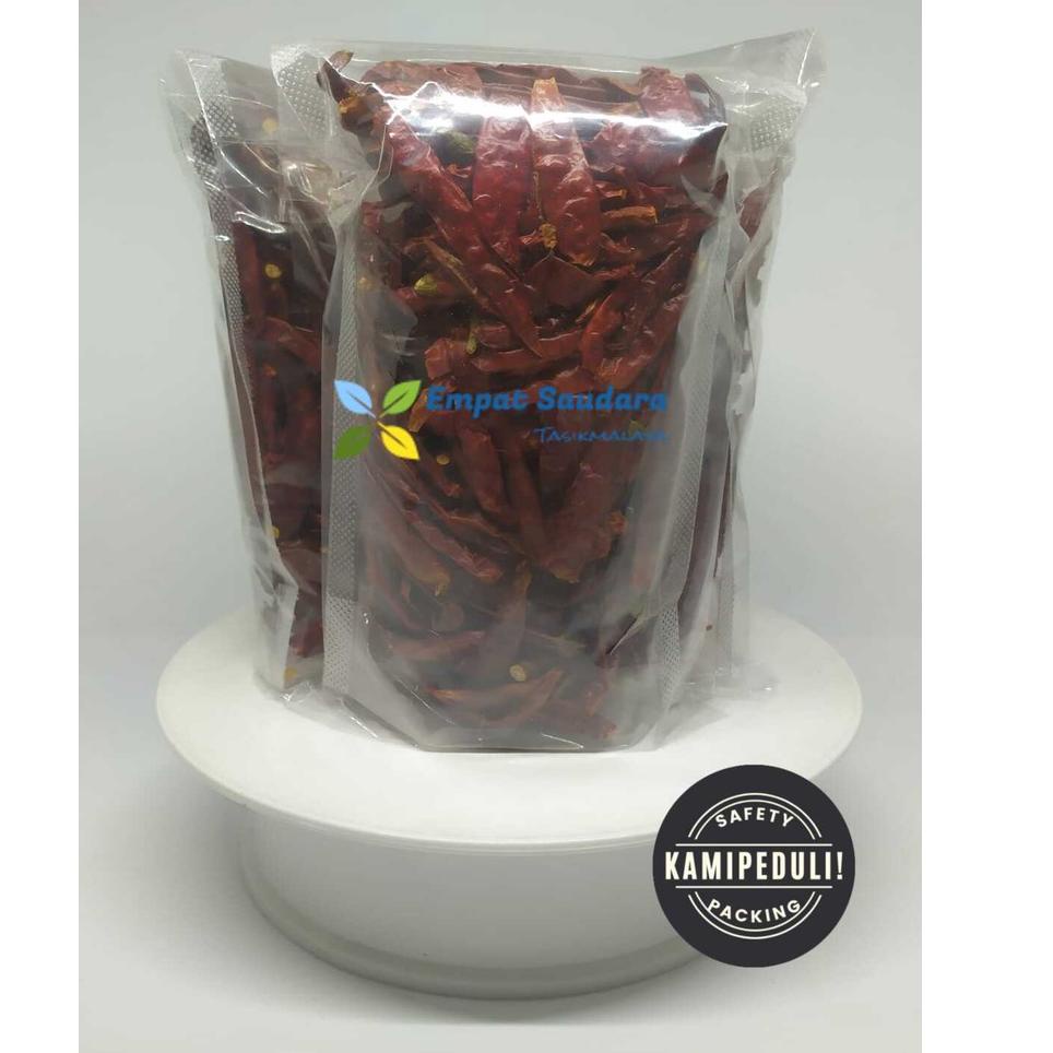 

Penawaran Spesial--CABE KERING UTUH TANPA TANGKAI EKSTRA PEDAS KEMASAN 100 GR