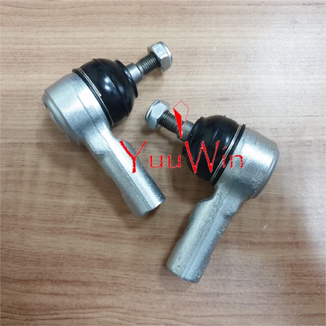 TIE ROD END L/R TOYOTA HILUX 3.0 / FORTUNER