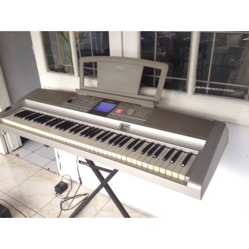 PRELOVED KEYBOARD YAMAHA DGX305