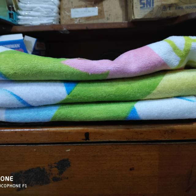 HANDUK KATUN  / HANDUK MANDI/ HANDUK HALUS COTTON, MEREK COTOON SOFTLY, JUAL PER 1 PCS