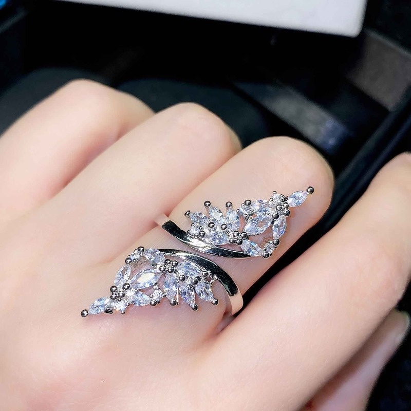 Personalized Three-Dimensional Geometric Open Hollow Zircon Wing Ring