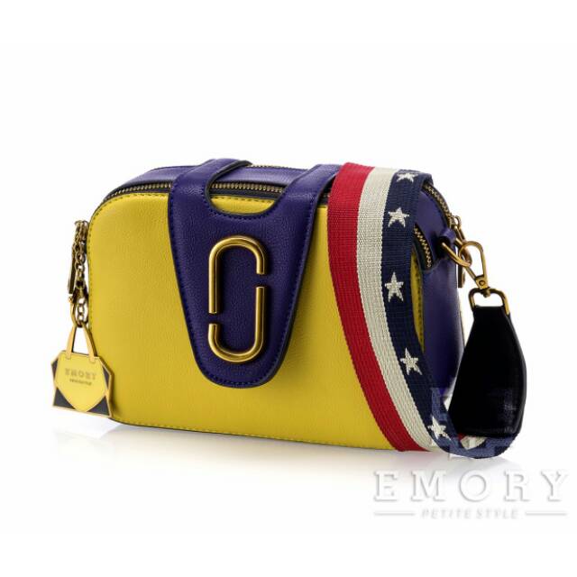 Emory Aleyya Sling Bag