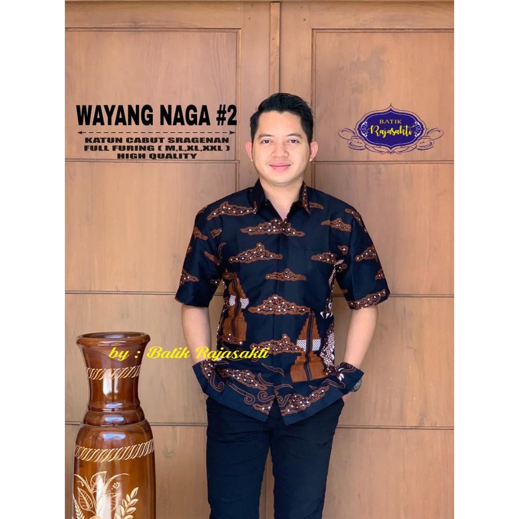 WAYANG NAGA RAJASAKTI KEMEJA BATIK SOLO PRIA LENGAN PENDEK LAPIS FURING ATASAN BATIK PREMIUM MODERN KATUN HALUS BAHUWIRYA  BANAMITRA BANAMITRA PUTIH BANGSAWAN BAYU PUTRA BERLIAN BIRU BHARATAYUDA BIMASENA BIRENDRA BIRU INDAH BRAHMAKERTA BRAHMAKERTA MERAH