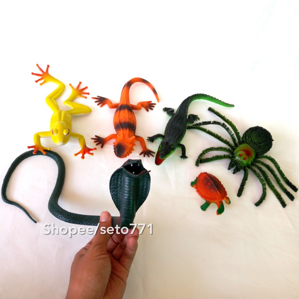 Mainan Hewan Reptil Binatang Karet Ular Cobra Kobra Buaya Iguana
