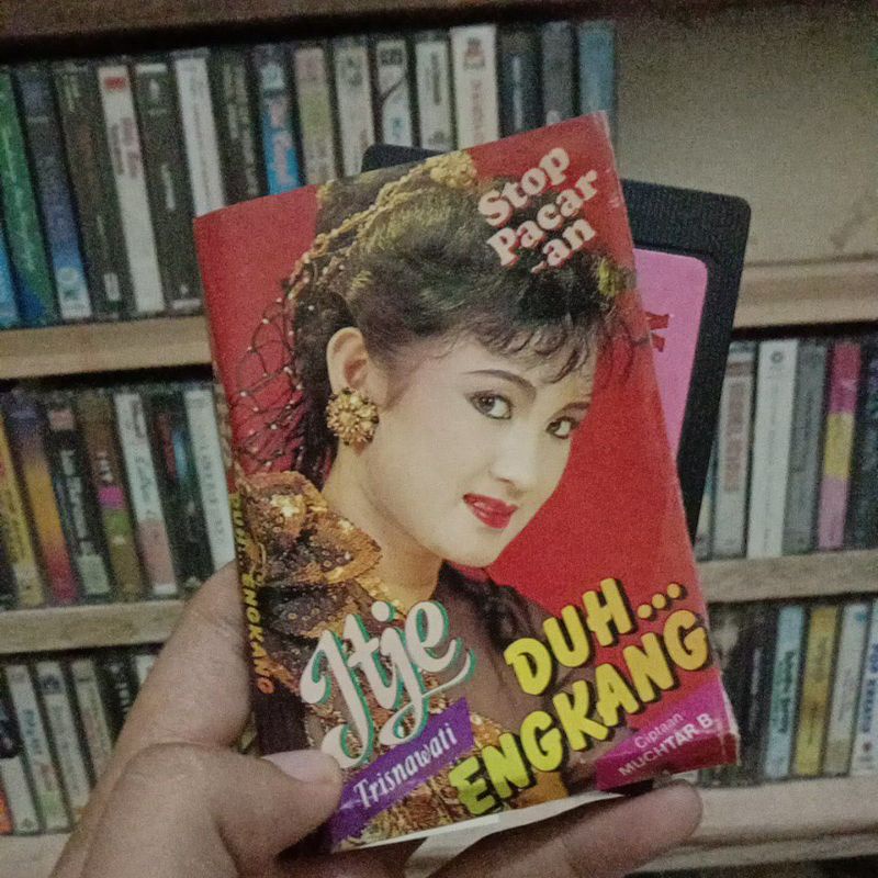 Kaset Pita Itje Trisnawati - duh...engkang