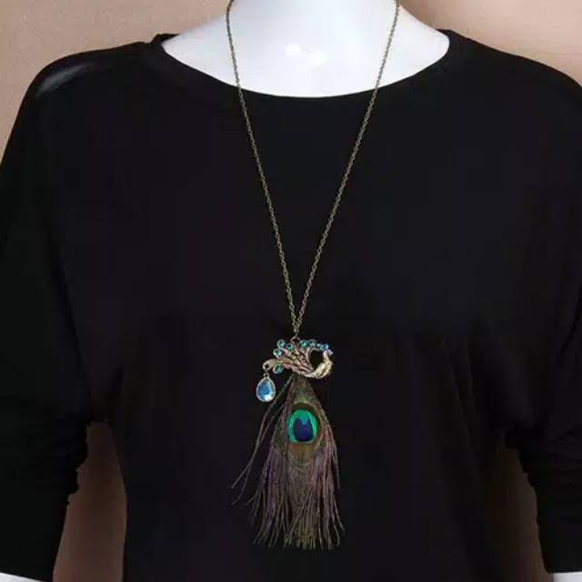 Kalung Korea Bulu Merak